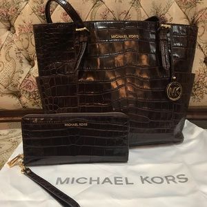 Michael Kors tote and wallet